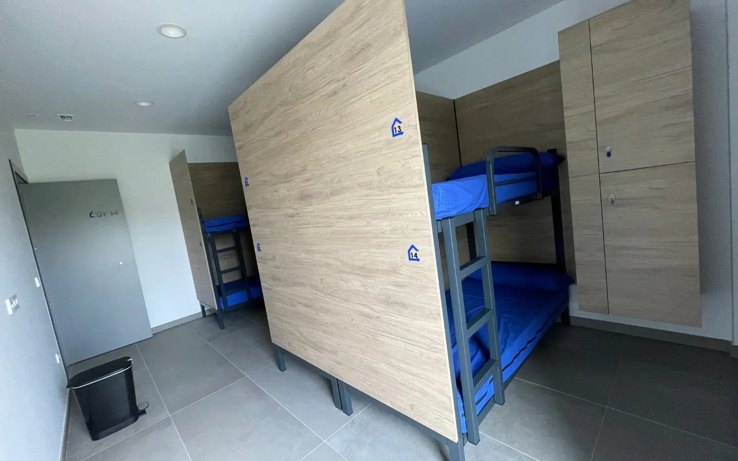 Paneles de madera divisorios para poder disfrutar de una mayor intimidad