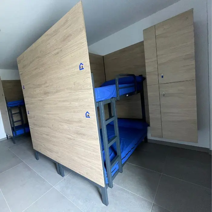 literas compartidas 2 slider albergue san lorenzo