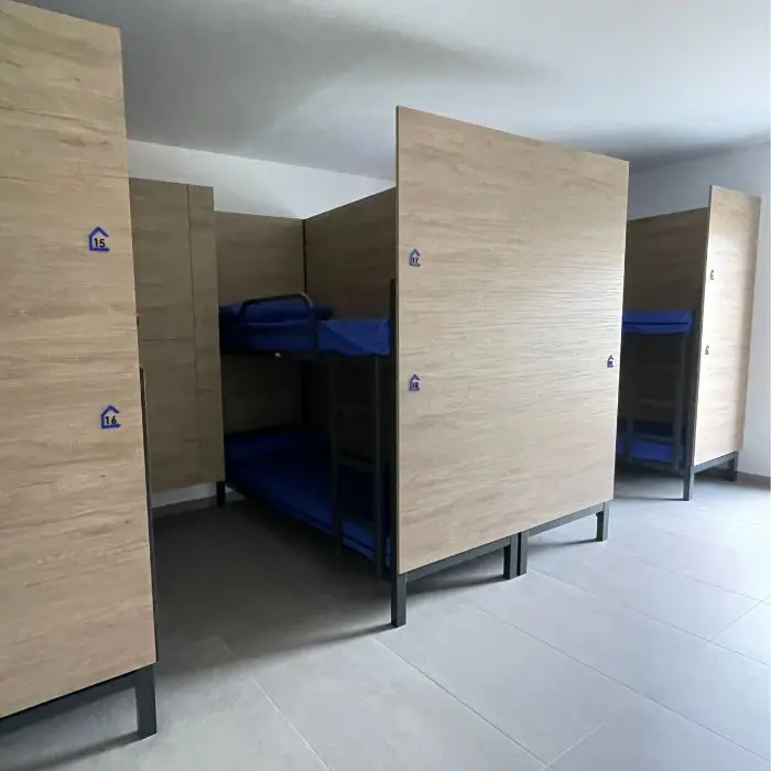 literas compartidas slider albergue san lorenzo