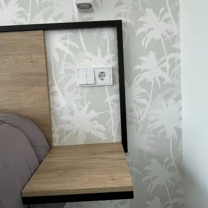 mesa noche habitacion privada slider albergue san lorenzo