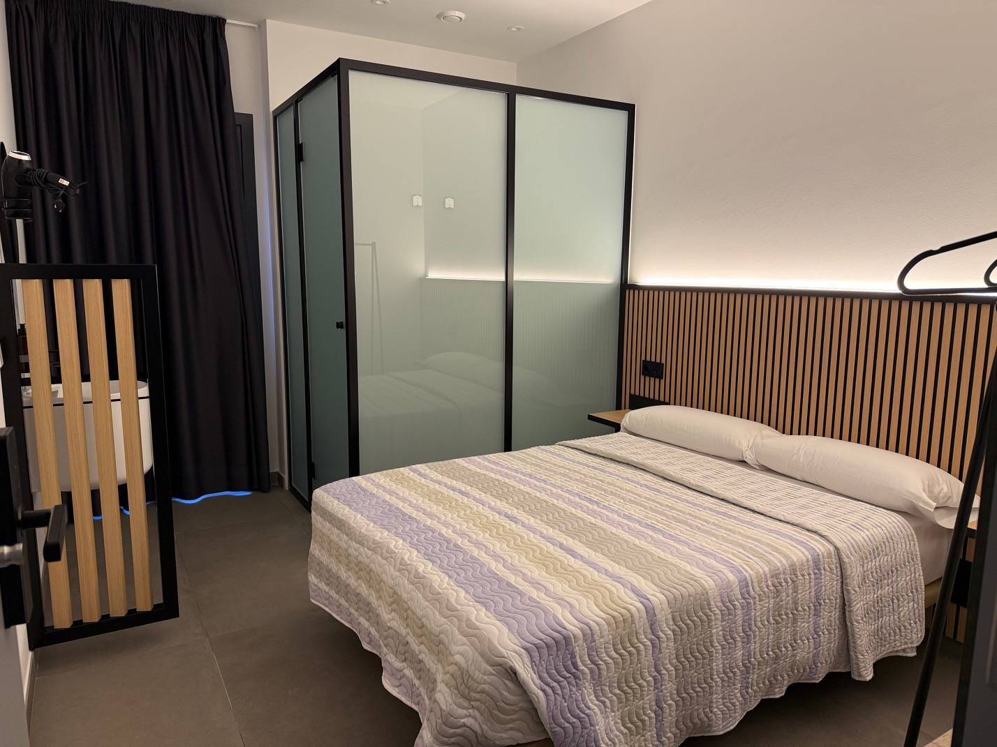 alberguesanlorenzobruma_habitacion_individual_2